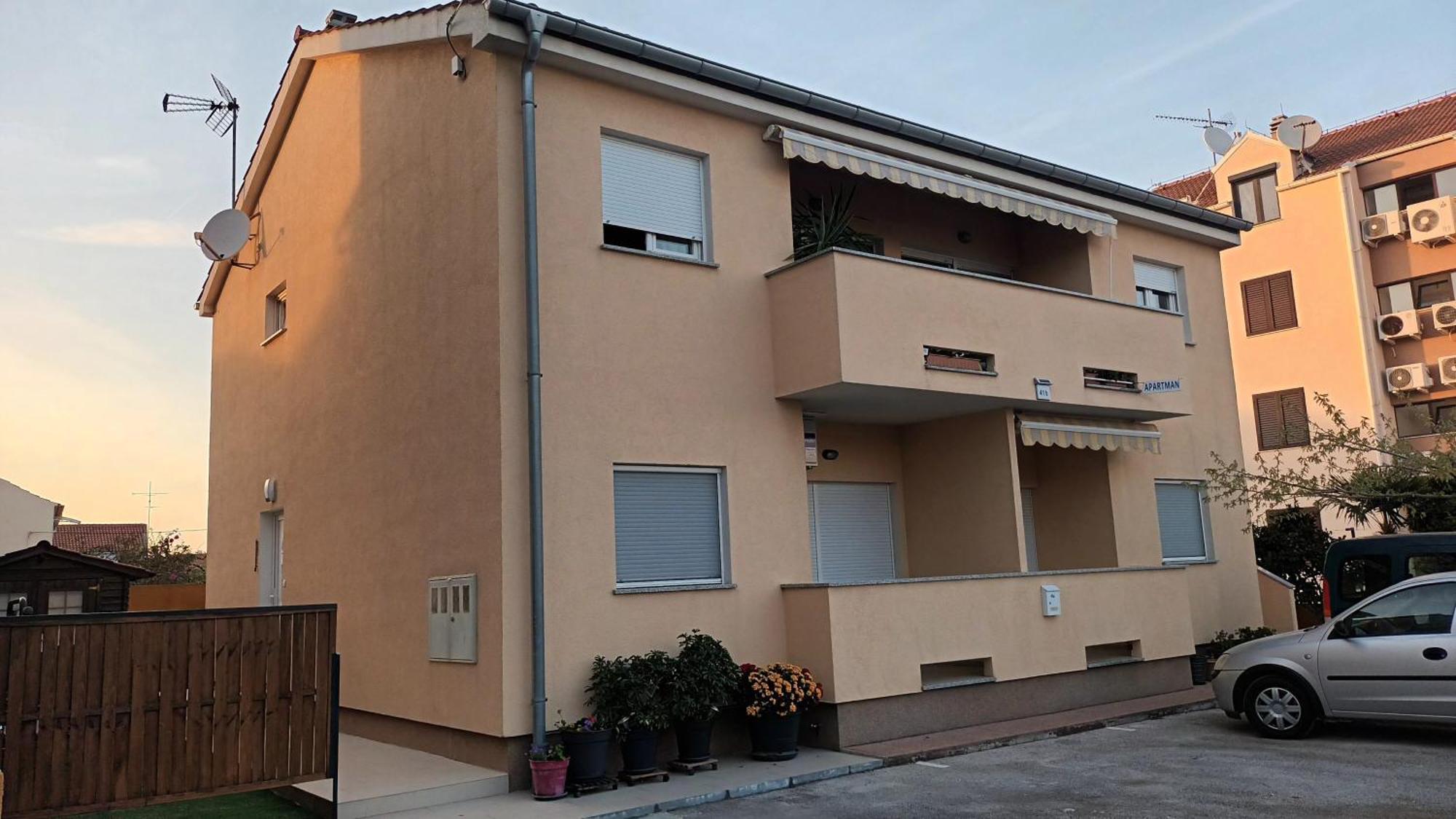 Apartman Sandra -Private Parking And Garden Zadar Exterior photo