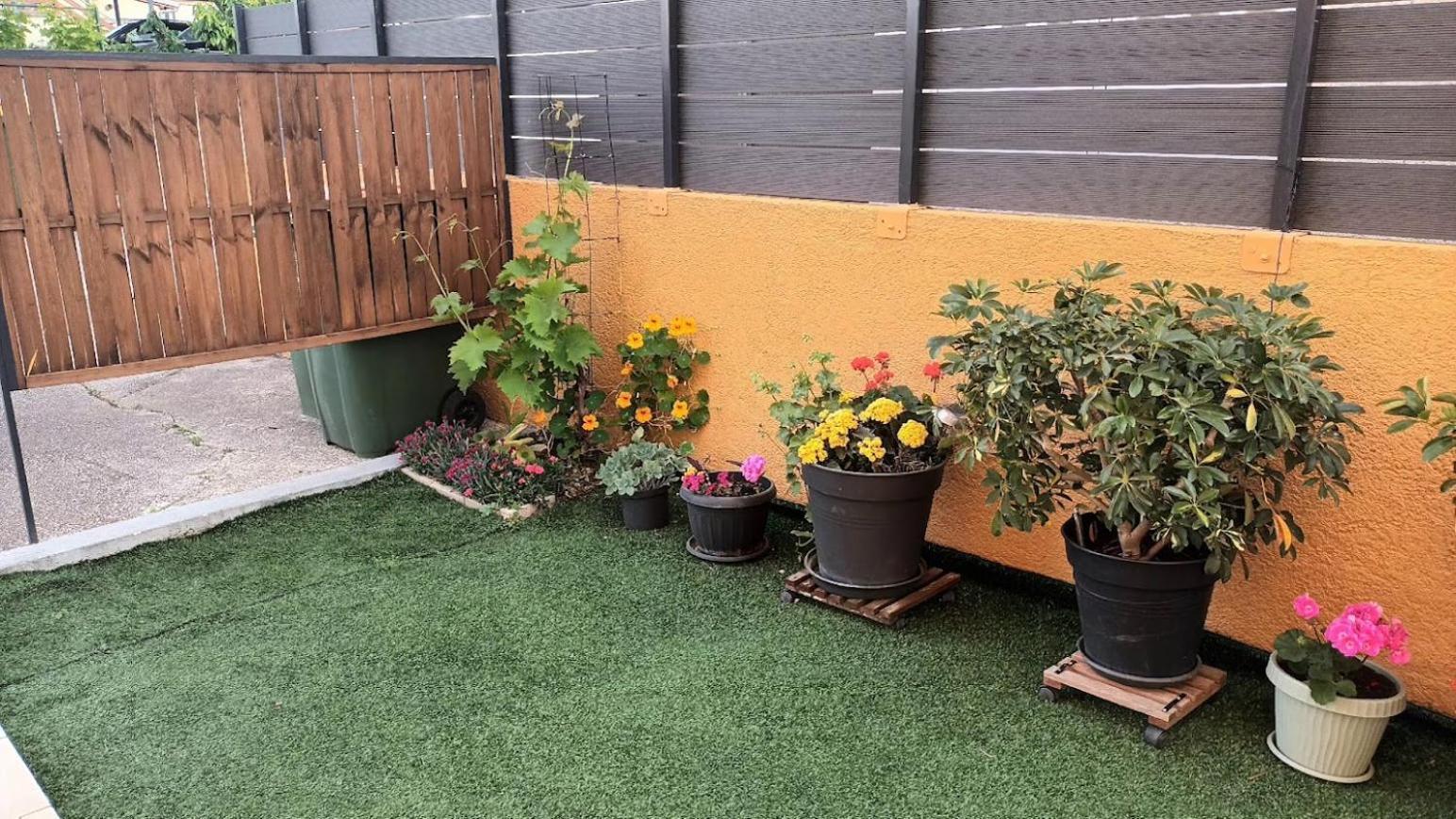 Apartman Sandra -Private Parking And Garden Zadar Exterior photo